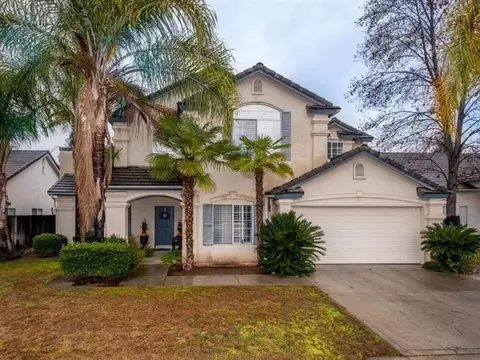 9243 N Price Ave, Fresno, CA 93720