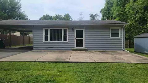 10210 Browns Ct, Louisville, KY 40299