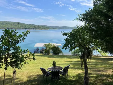 Lake Cabin, Garfield, AR 72732