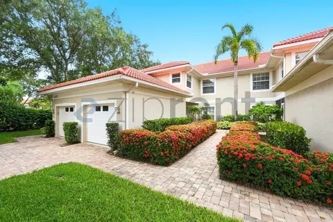 5305 Andover Dr #101, Naples, FL 34110