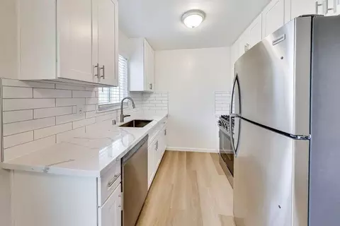1461 150th Ave #E, San Leandro, CA 94578