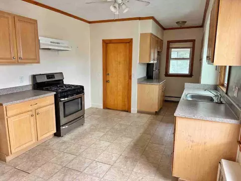 42 Bradford St #3, Quincy, MA 02169