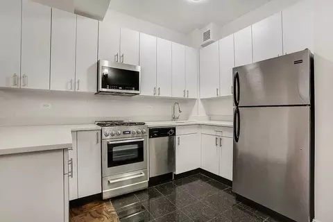 235 W 22nd St #7J, New York, NY 10011