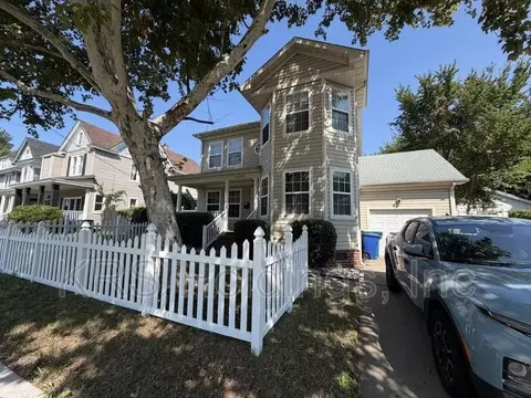 1129 Hampton Ave, Newport News, VA 23607