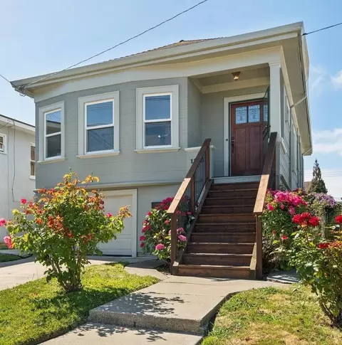 1165 64th St, Oakland, CA 94608