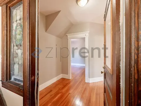 30 Forest Park Ave #1, Springfield, MA 01108