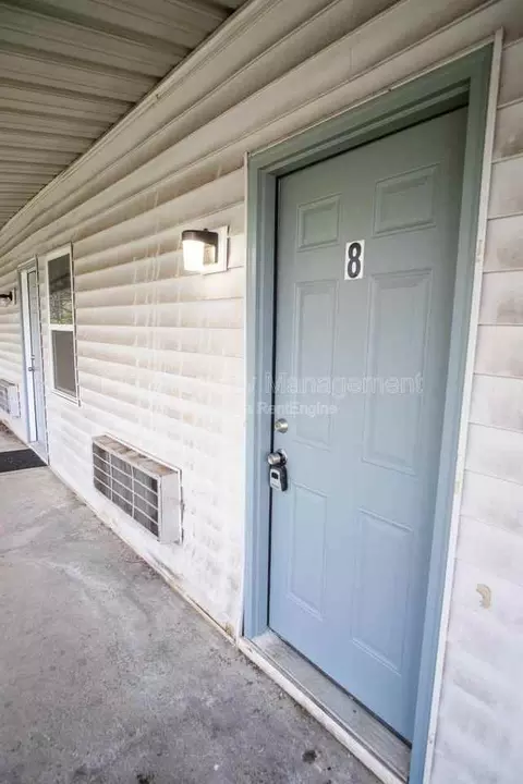 1806 Minnis Ave #8, Knoxville, TN 37920