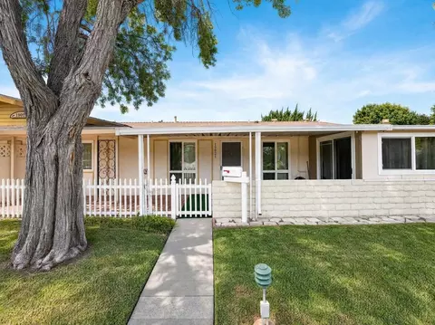 19021 Avenue Of The Oaks, Newhall, CA 91321
