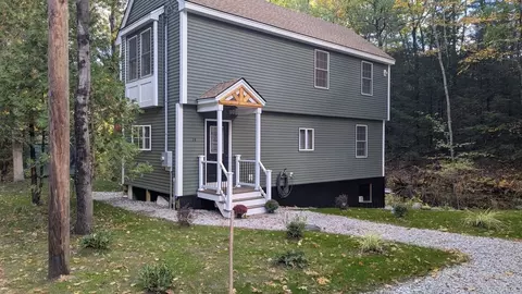 14 Valley Rd, Groton, MA 01450