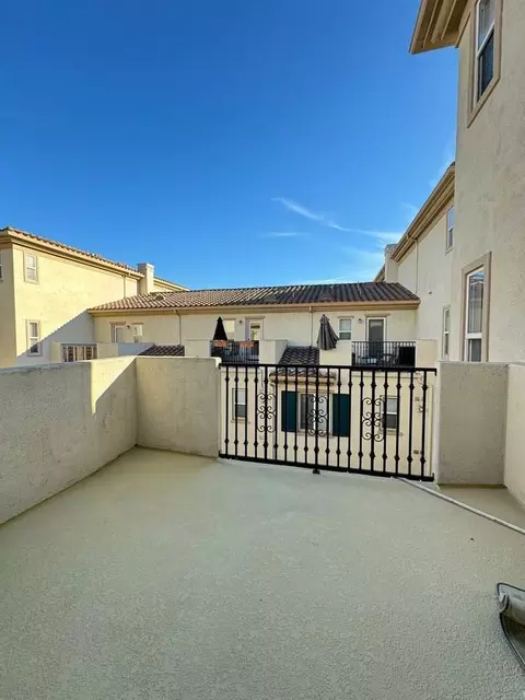 616 E Walnut St, Pasadena, CA 91101 photo 36