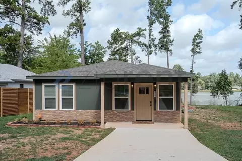 620 Saint Lawrence River Rd, Montgomery, TX 77316