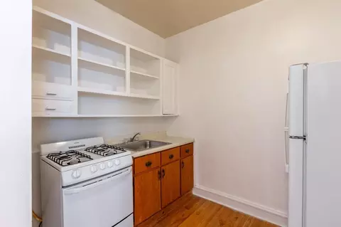 4851 N Damen Ave #314, Chicago, IL 60625