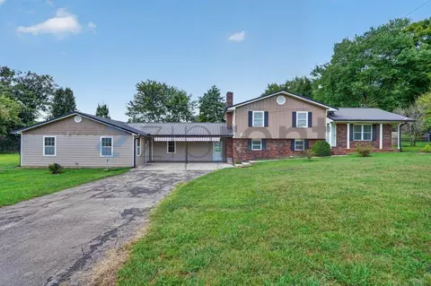 906 Diamond Cir, La Fayette, GA 30728