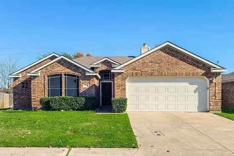 938 Barrymore Ln, Duncanville, TX 75137