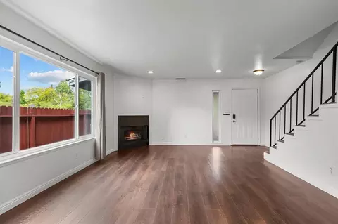 2400 Northrop Ave, Sacramento, CA 95825