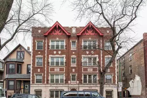 2536 N Sawyer Ave #302, Chicago, IL 60647