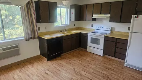 905 E Swallow Rd #4, Fort Collins, CO 80525
