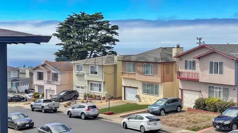 626 Foothill Dr, Pacifica, CA 94044 photo 3