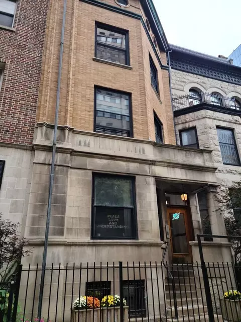 Undisclosed, Chicago, IL 60610