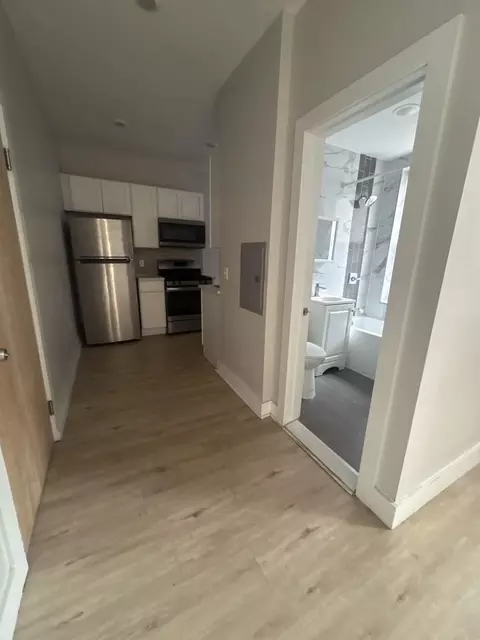 19 Kensington Ave #403, Jersey City, NJ 07304