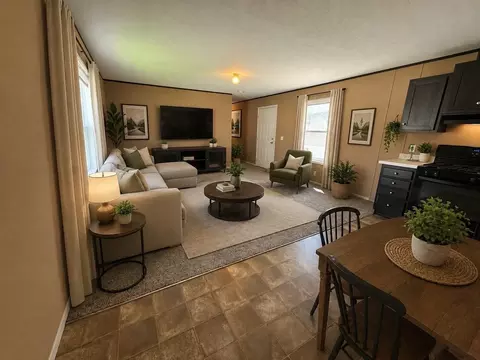 48581 Pineview Dr #4, Utica, MI 48317