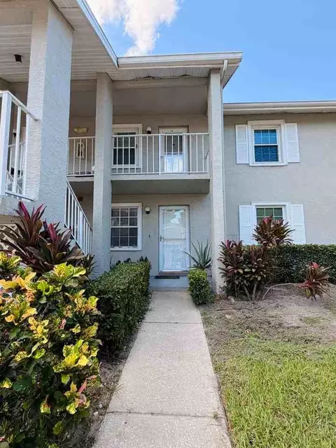1435 Millstream Ln #204, Dunedin, FL 34698