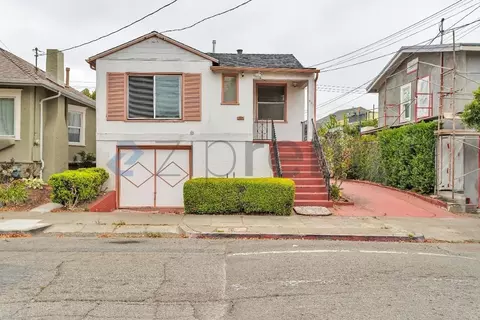 881 46th St, Oakland, CA 94608