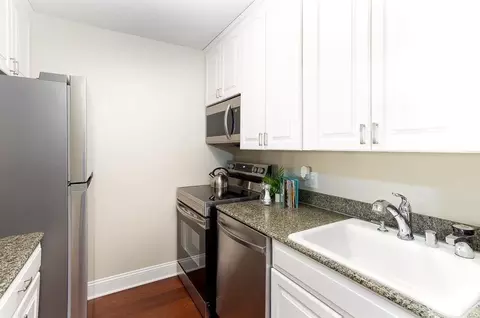 1700 Civic Center Dr, Santa Clara, CA 95050