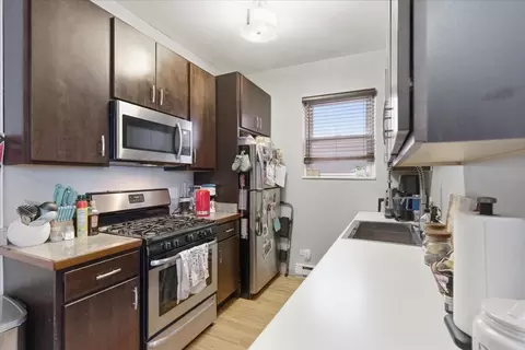 2016 W Charleston St #1R, Chicago, IL 60647