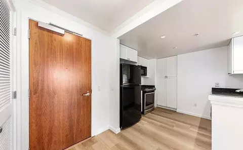 400 Beale St #1310, San Francisco, CA 94105