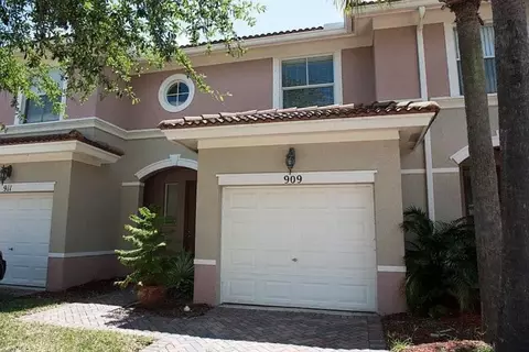 909 Seminole Palms Dr #909, Greenacres, FL 33463