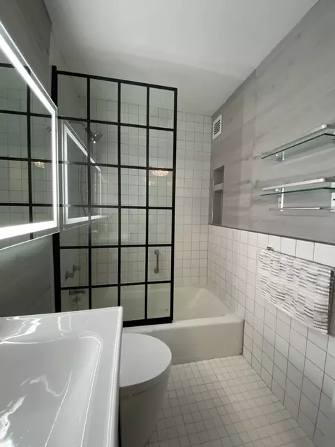 5455 N Sheridan Rd #3509, Chicago, IL 60640