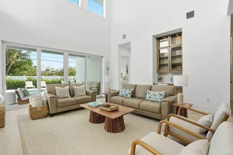 560 111th Ave N #1605275P, Naples, FL 34108