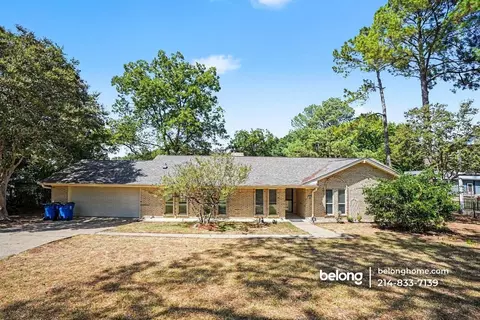 144 Sunset Dr, Gun Barrel City, TX 75156