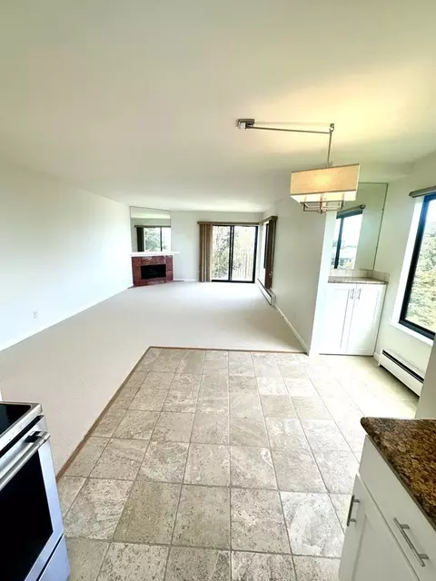 5175 Diamond Heights Blvd # 201, San Francisco, CA 94131