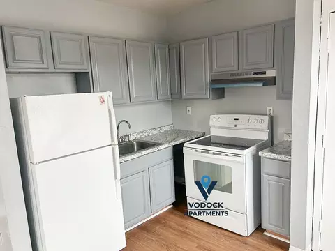 641 Park St #B2, Hartford, CT 06106