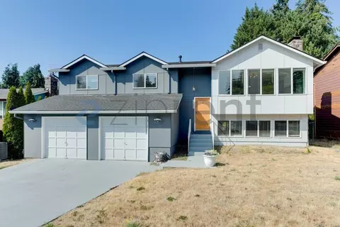 2802 NE 23rd Pl, Renton, WA 98056