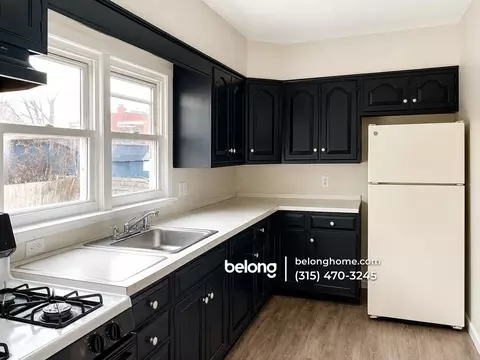 733 E Laurel St #1, Syracuse, NY 13203