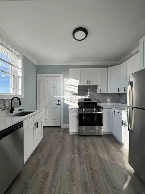 918 Green Bay Rd #02F, Winnetka, IL 60093