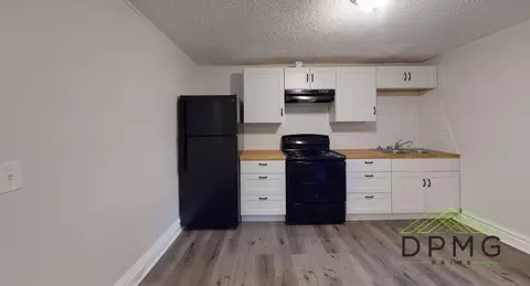 21 Elm #21-21, Lansing, MI 48910