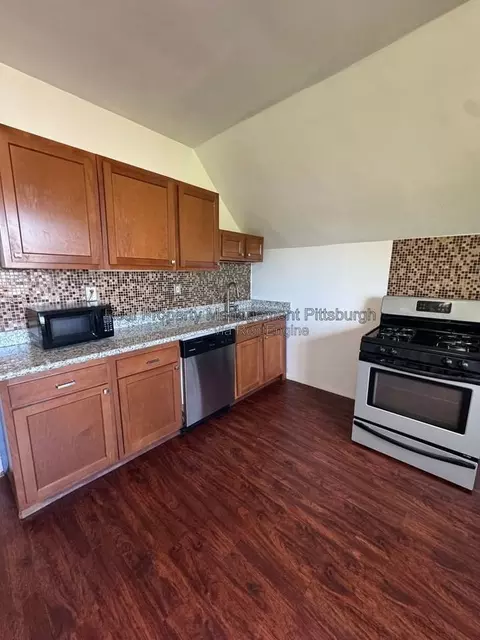 700 Ivy St, Pittsburgh, PA 15232