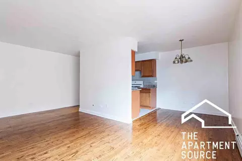 6011 N Winthrop Ave #410, Chicago, IL 60660