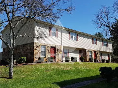 9148 Cedarpark Ln #A, Knoxville, TN 37923