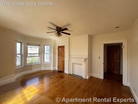30 Hume Ave #2, Medford, MA 02155