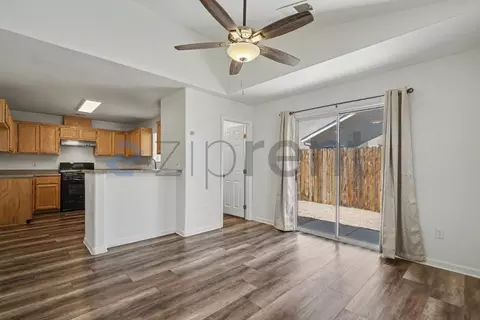 20220 Park Rd #D, Tehachapi, CA 93561 photo 11