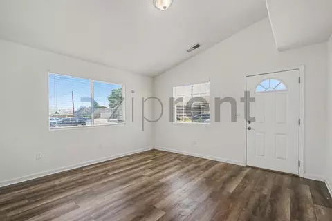 20220 Park Rd #D, Tehachapi, CA 93561 photo 6