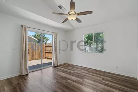 20220 Park Rd #D, Tehachapi, CA 93561 photo 10