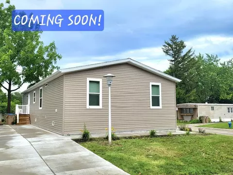 7801 88th Ave #LOT 10, Pleasant Prairie, WI 53158