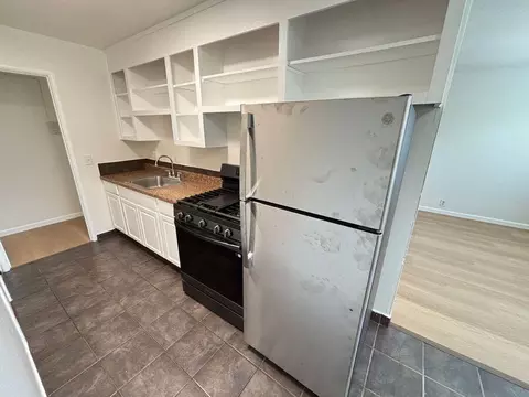 2223 Bonar St #E, Berkeley, CA 94702 photo 8