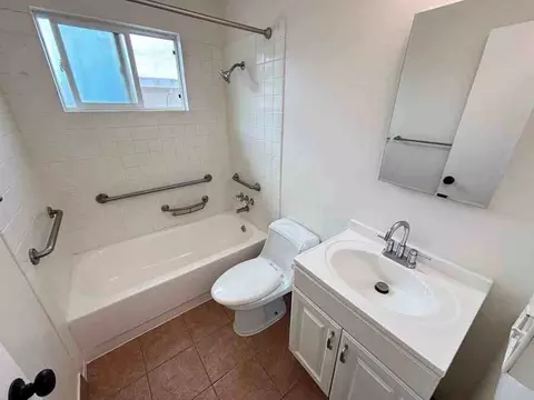 2223 Bonar St #E, Berkeley, CA 94702 photo 14